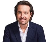 Headshot of Konstantin Boehmer